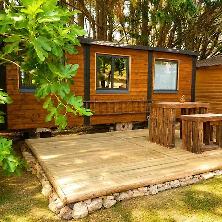 Bed & Breakfast Insolite - Roulotte Cowboy Et Bus Vintage Mignaloux-Beauvoir