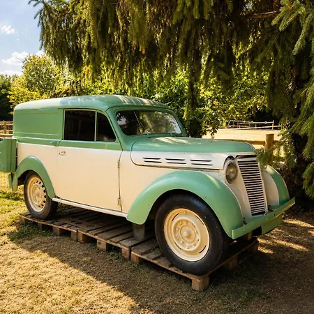 Insolite - Roulotte Cowboy Et Bus Vintage Bed & Breakfast Mignaloux-Beauvoir